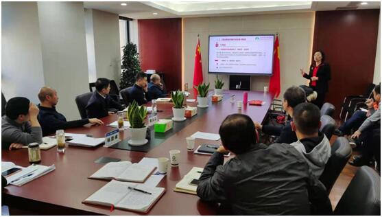 安徽俄罗斯专享会294地产集团公司召开党委理论学习中心组第十二次学习扩大会