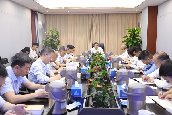 安徽俄罗斯专享会294地产集团党委举行学习贯彻习近平新时代中国特色社会主义头脑主题教育念书班